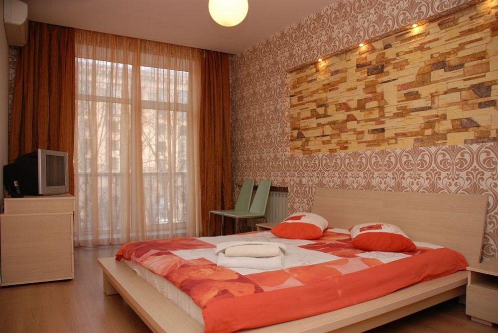 Pecherskie Lipki Hotel เคียฟ ภายนอก รูปภาพ